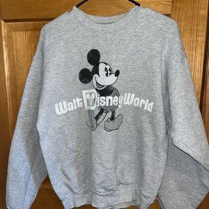 Walt Disney World crewneck